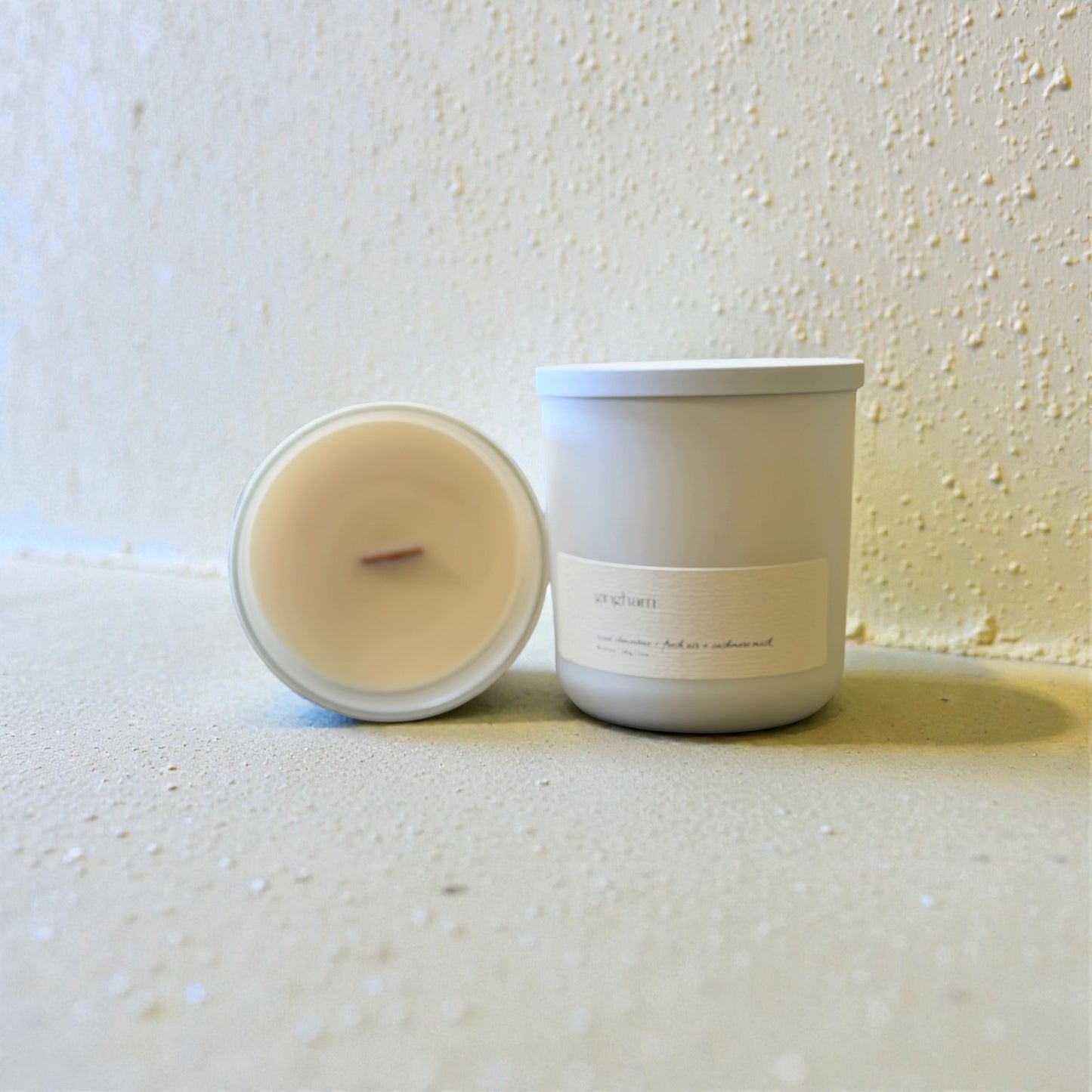 Luxe Glow White Glass Candle 12oz